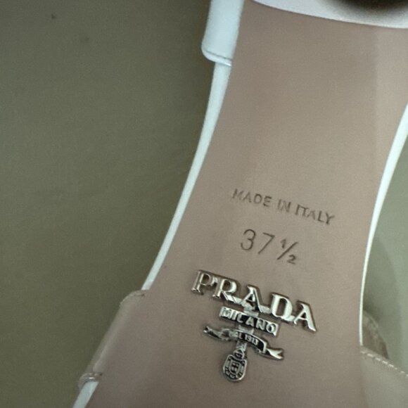 Prada Patent Leather Women's Pump - Picture 3 of 11